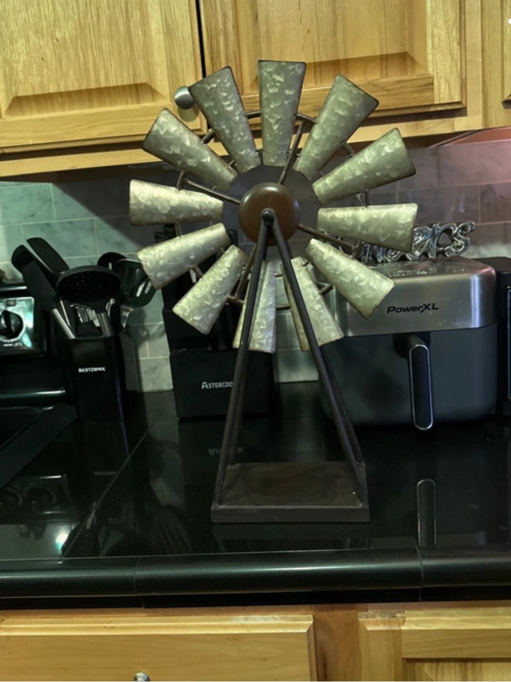 Unk Metal Windmill Table Accent in Silver and Brown
